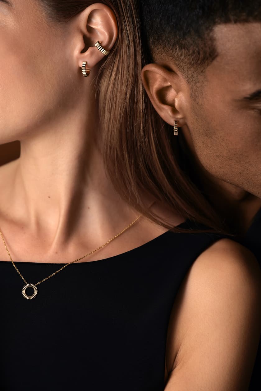 Mono boucle d'oreille Entaille 3