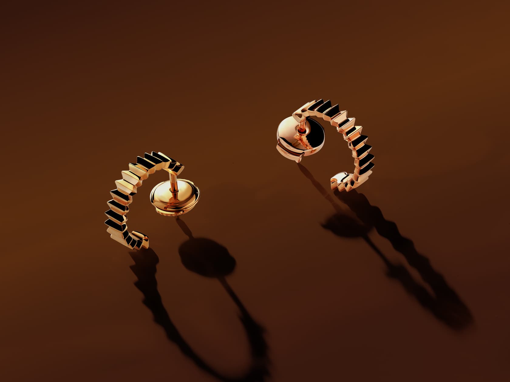 Mono boucle d'oreille Entaille