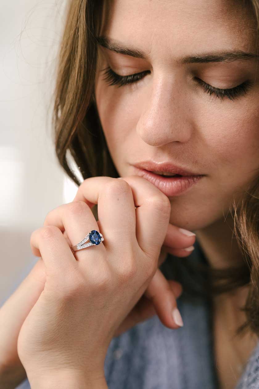 Bague Rétromantique Tiare Pavée 1