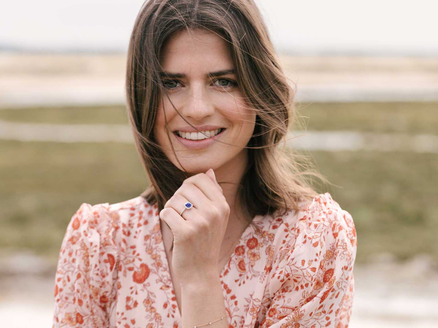 Bague Rétromantique Coussin Pavée