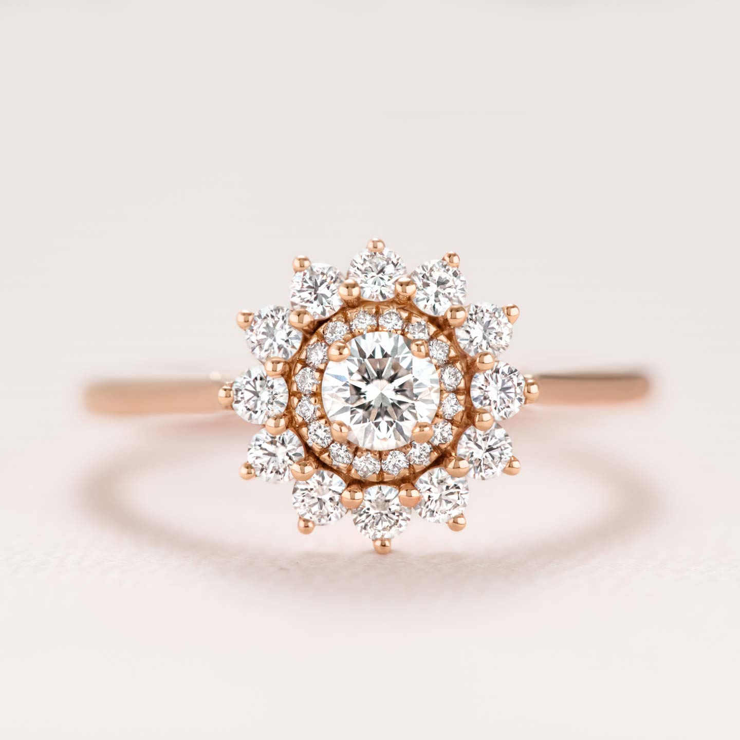 Bague lefkos 4mm pavée