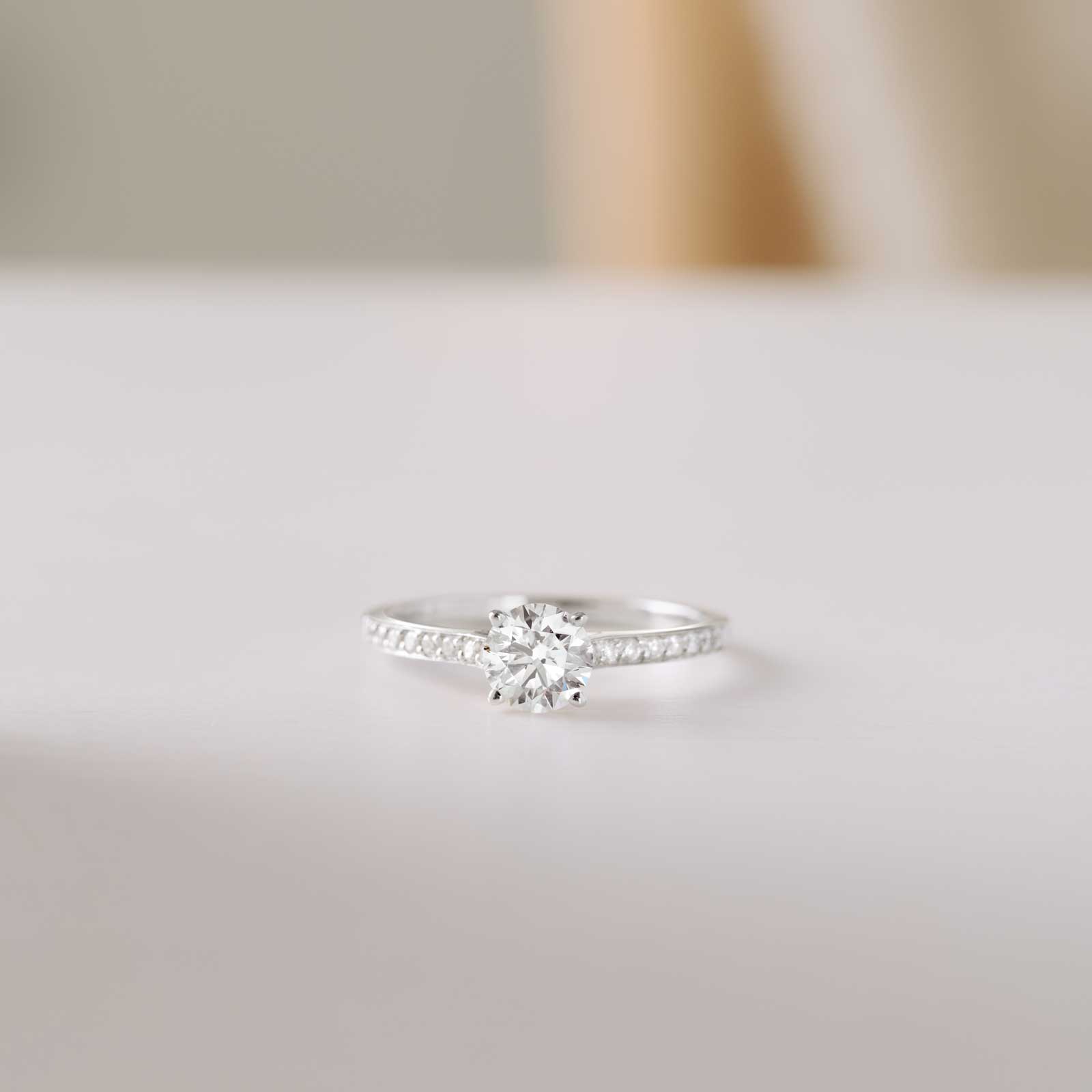 Ring White gold Tsavorite and diamonds Lady Pavée 5