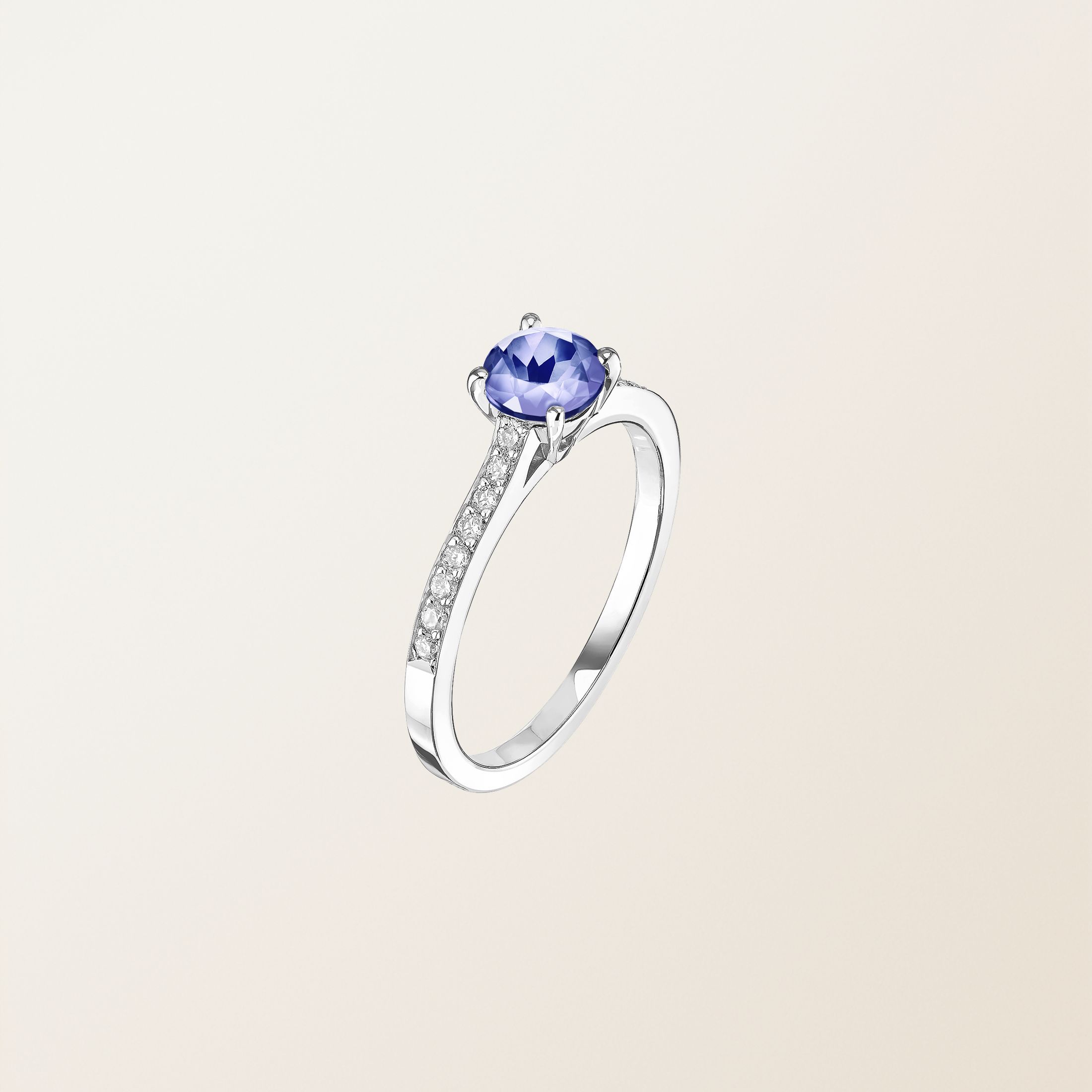 Bague Or Blanc 18 cts Tanzanite Lady Pavée