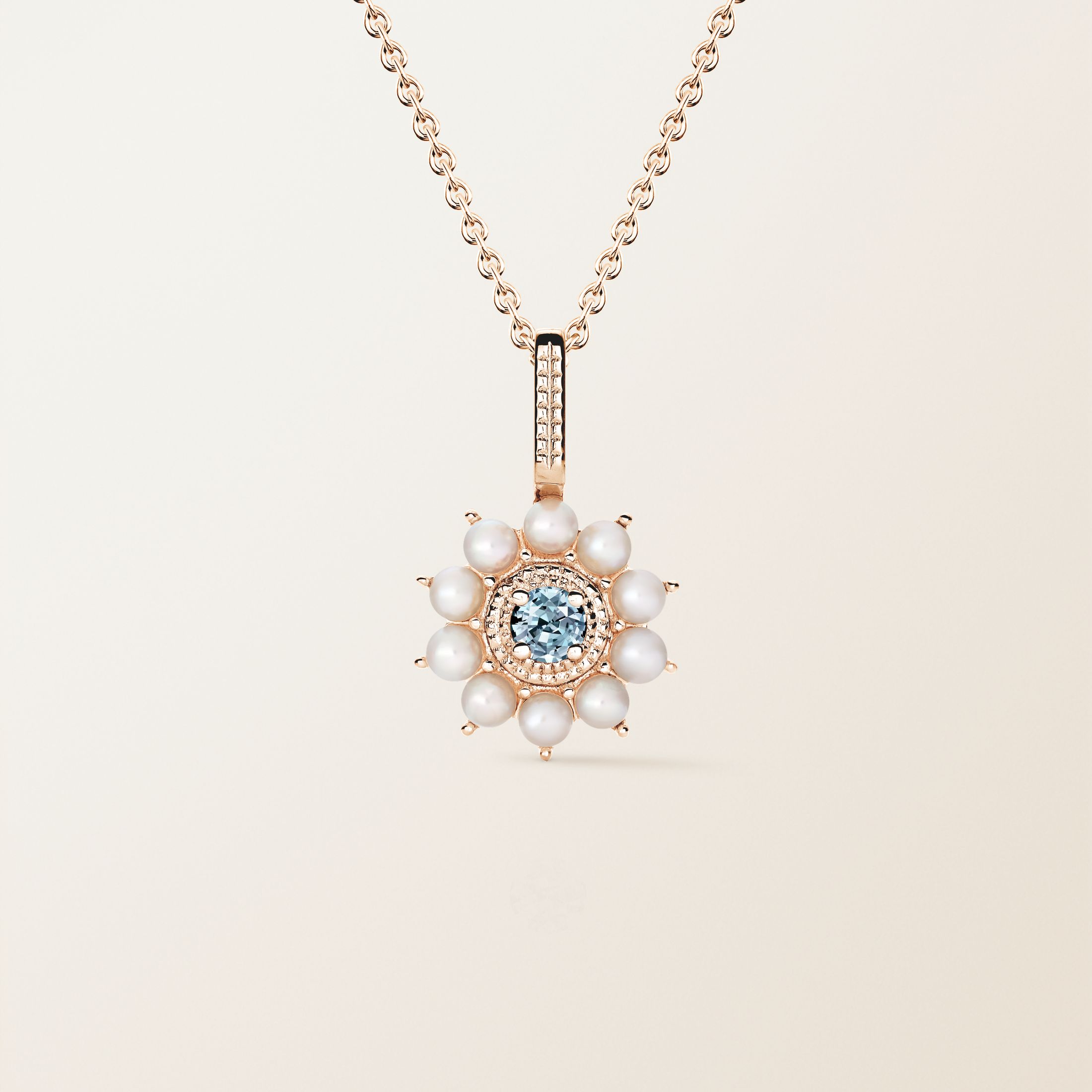 Rose gold, Aquamarine