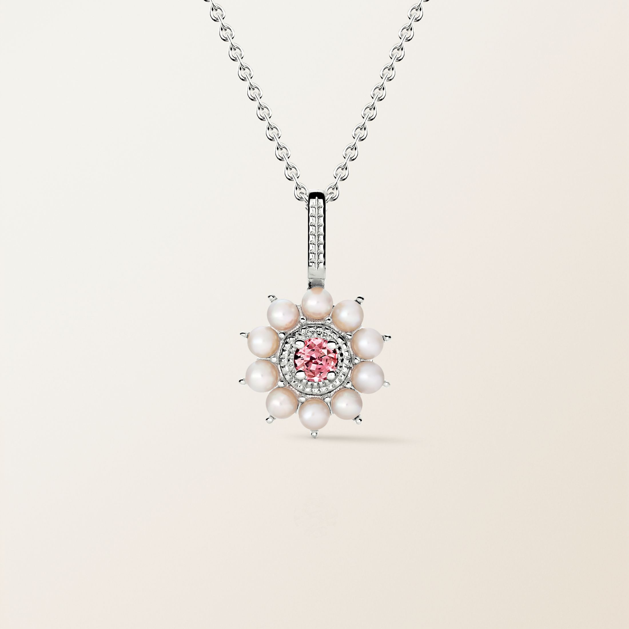 Or blanc, Tourmaline