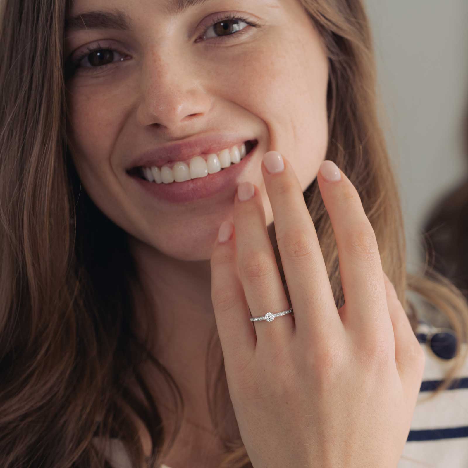 リング ホワイトゴールド アクアマリンとダイヤモンド Milady 4