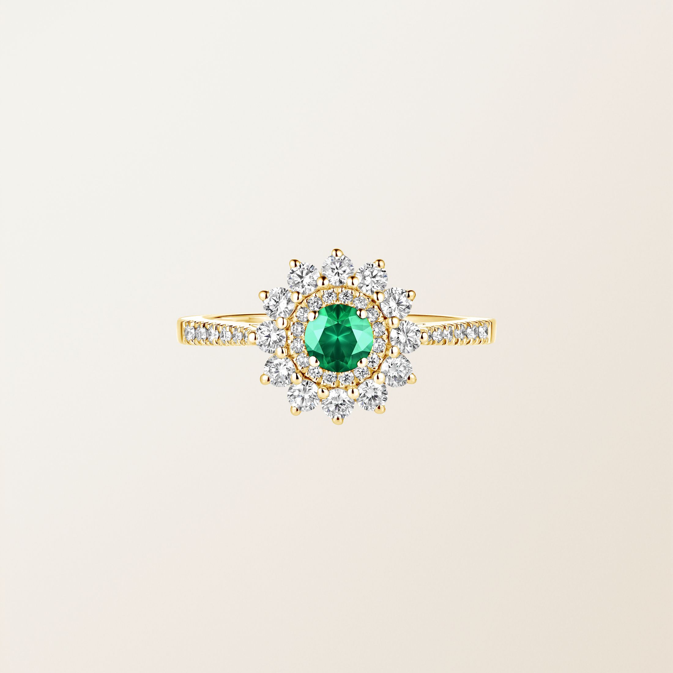 Bague Or jaune 18 cts Emeraude Lefkos 4 mm Pavée