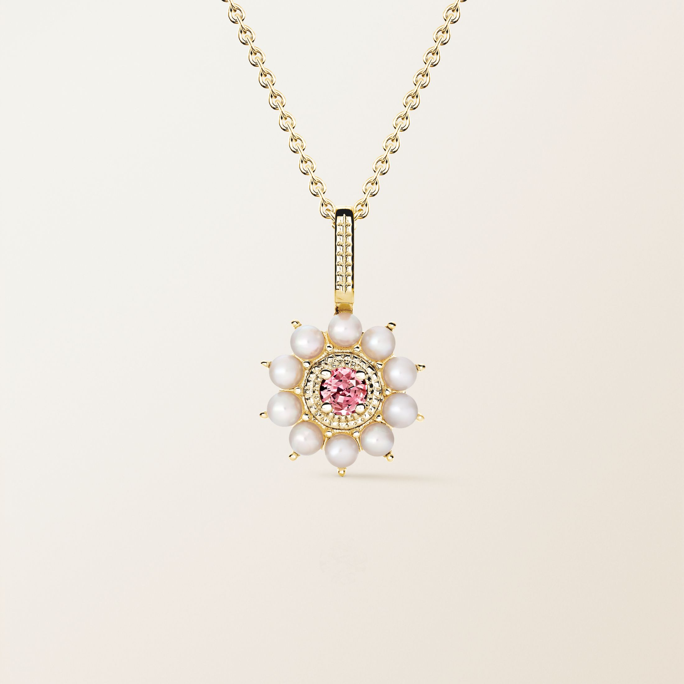 Or jaune, Tourmaline