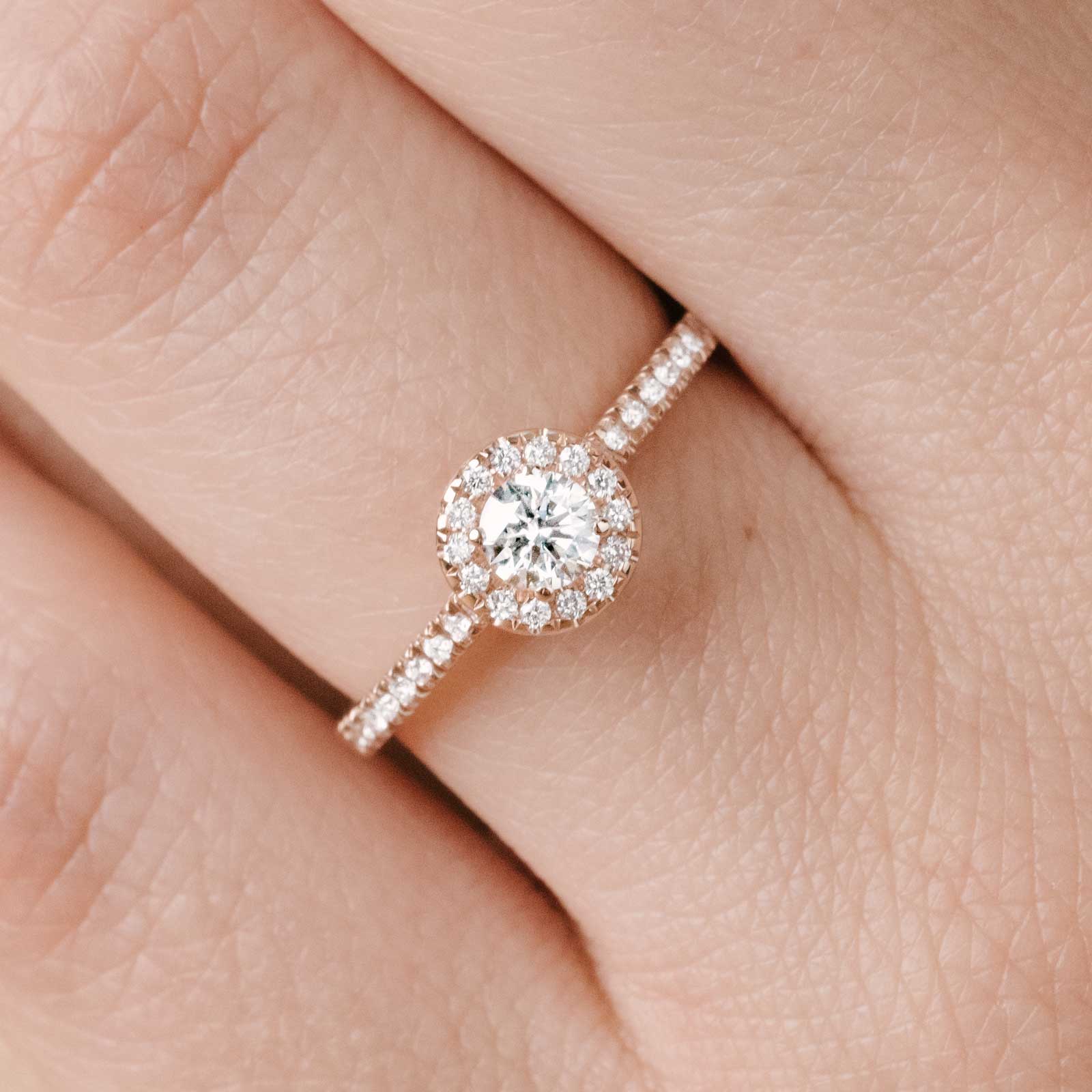 Ring White gold Tsavorite and diamonds Rétromantique S Pavée 3