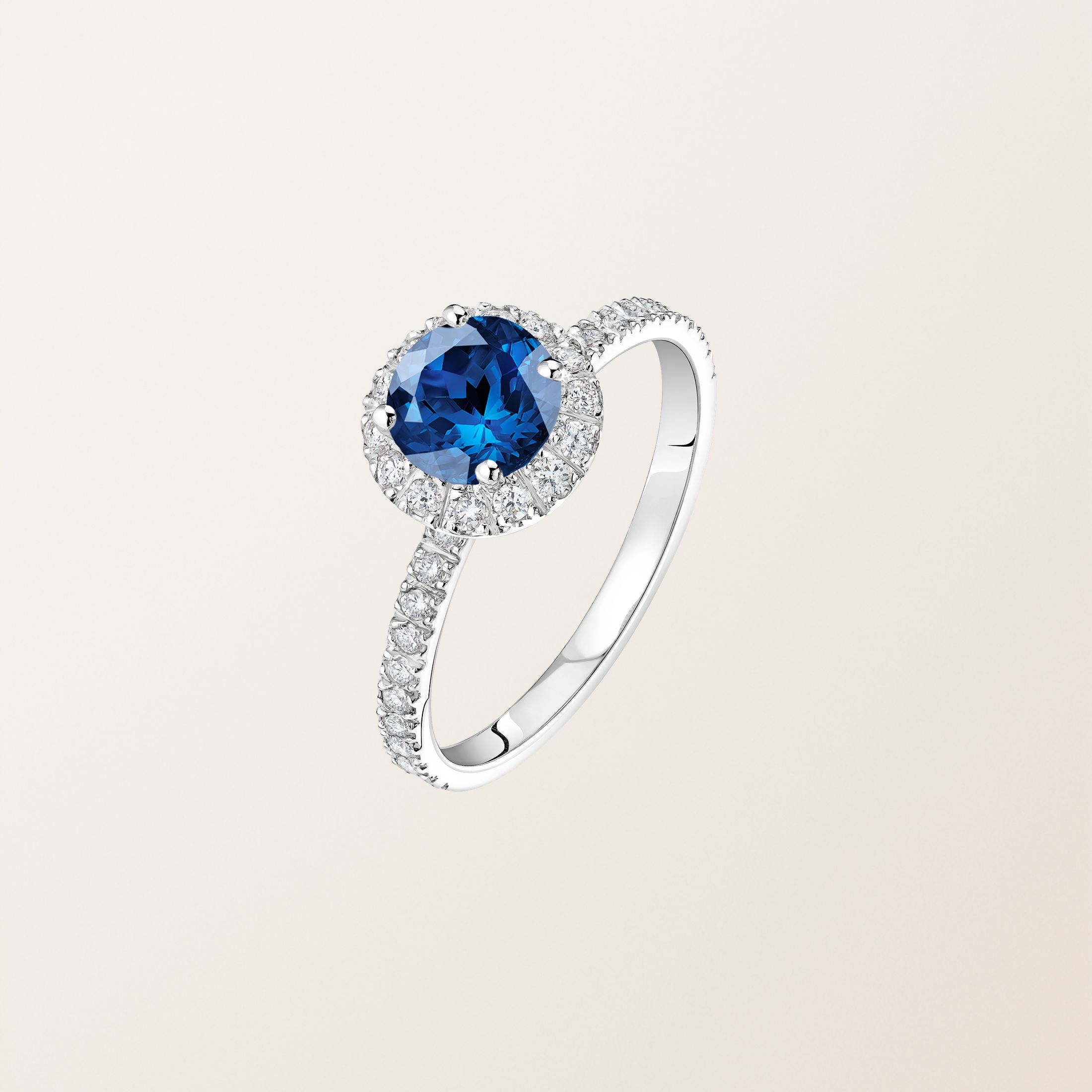 Bague Or blanc 18 cts Saphir Rétromantique L Pavée
