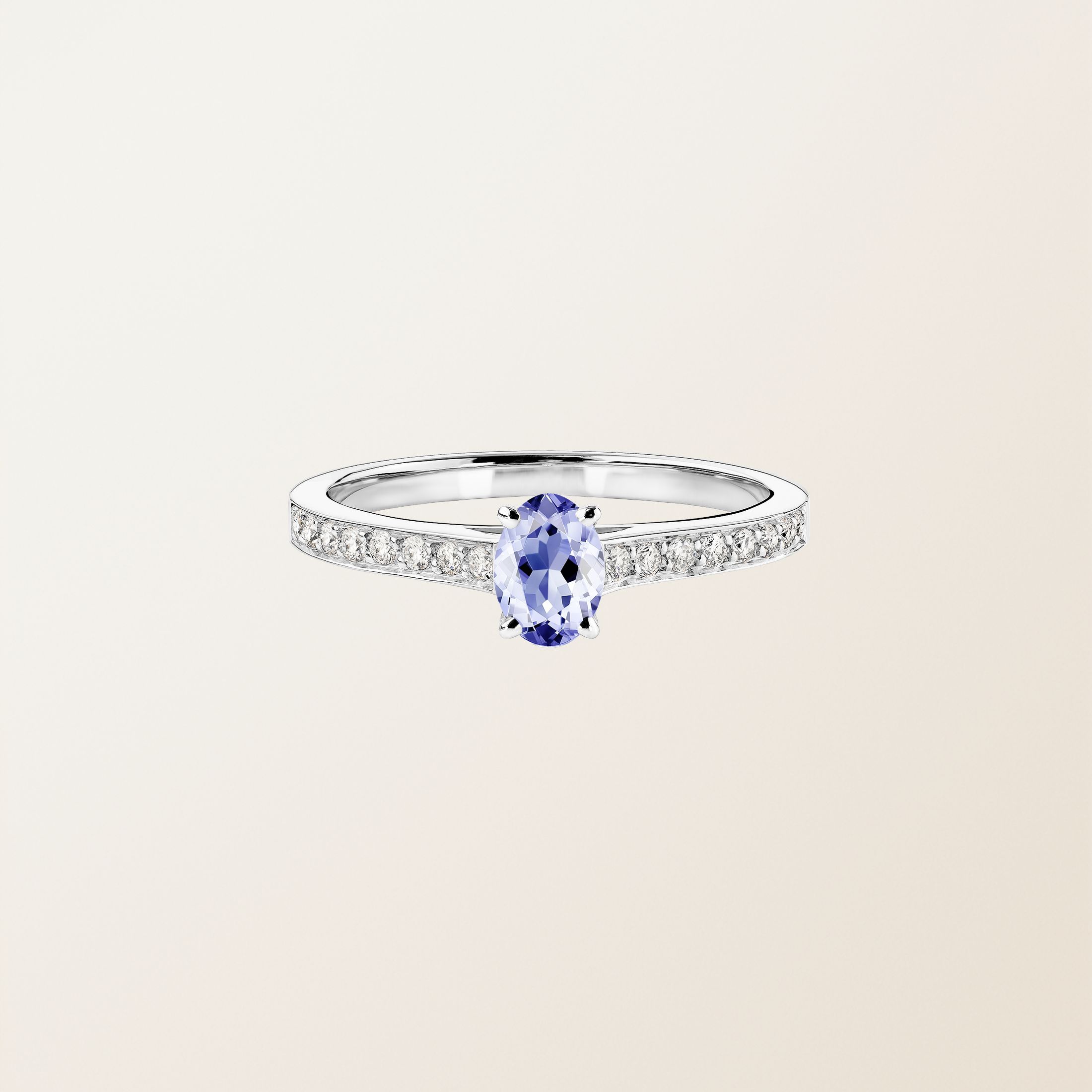 Bague Or blanc 18 cts Tanzanite Lady Ovale Pavée