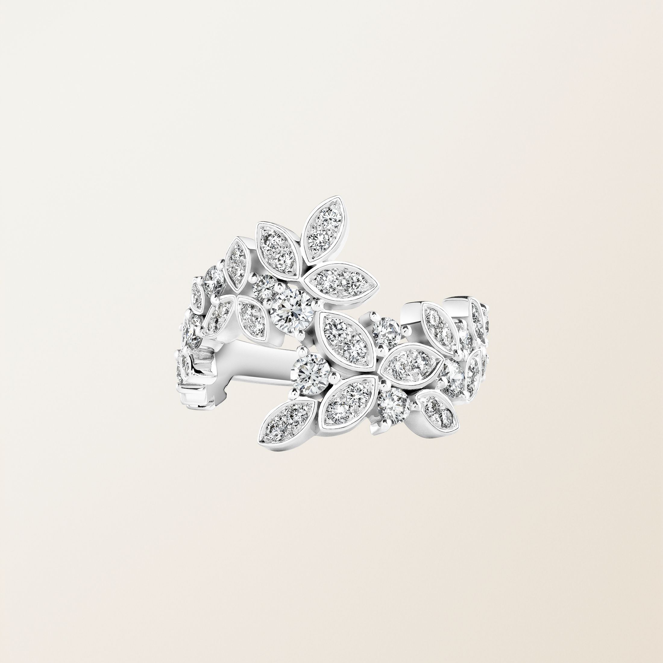 リング 18金ホワイトゴールド ダイヤモンド EverBloom Alta
