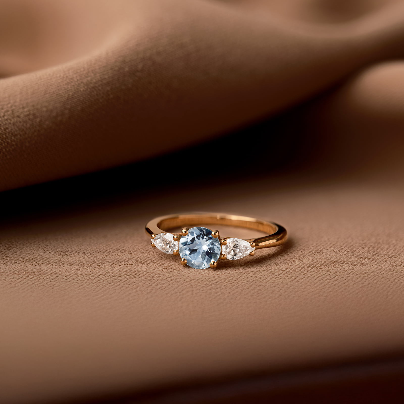 Ring White gold Tsavorite and diamonds Lady Duo de Poires 5