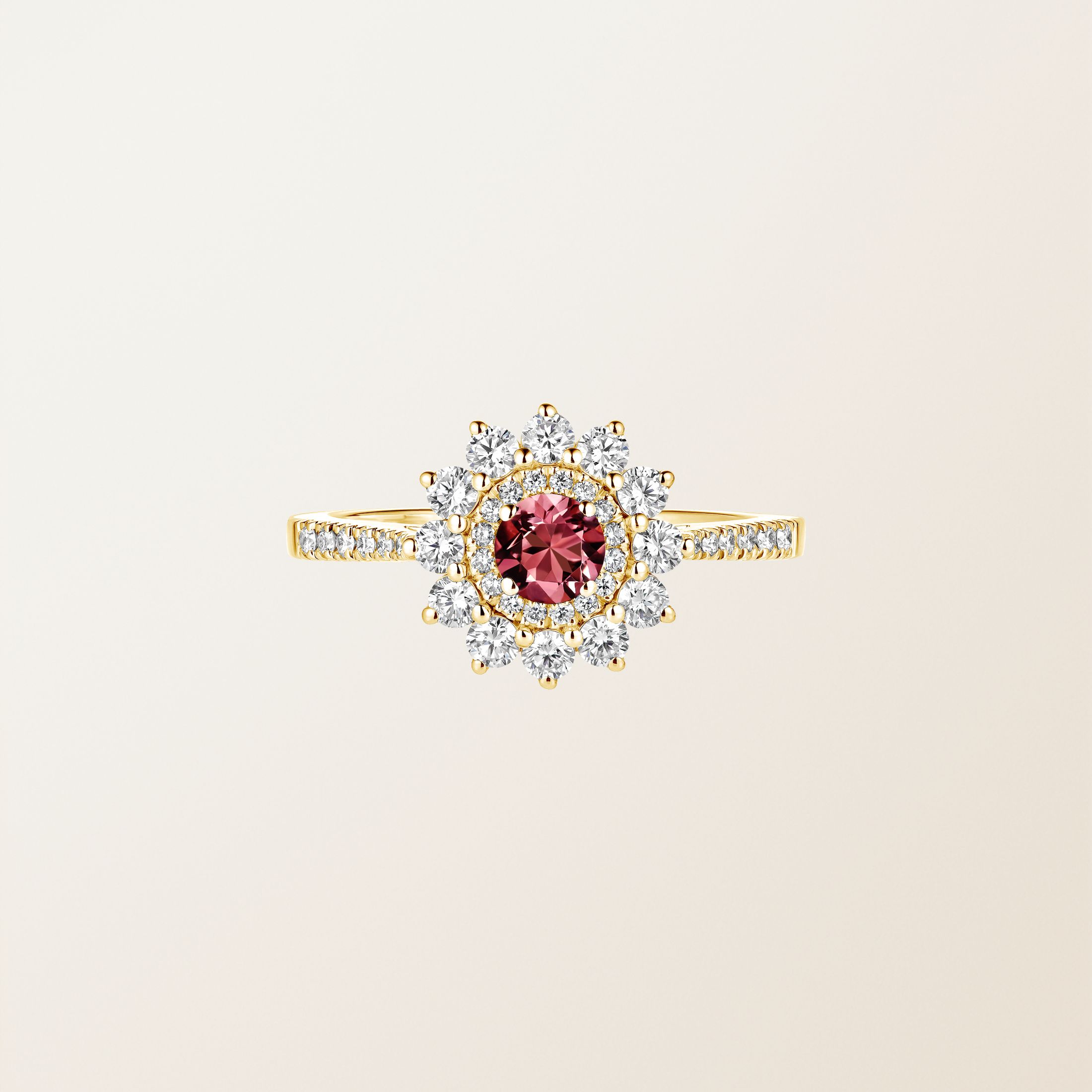 イエローゴールド, カーマインサファイア