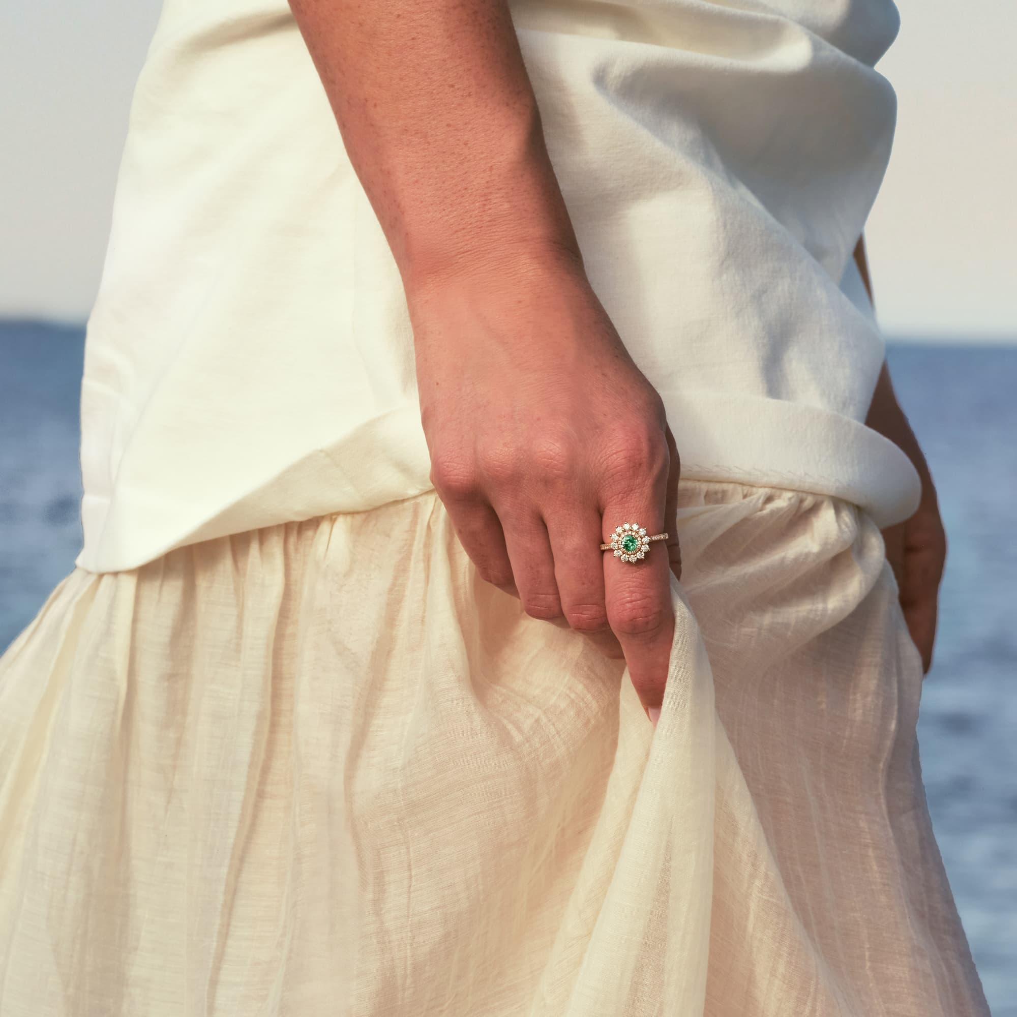 Bague Or jaune Diamant Cognac et diamants Lefkos 5 mm Pavée 4