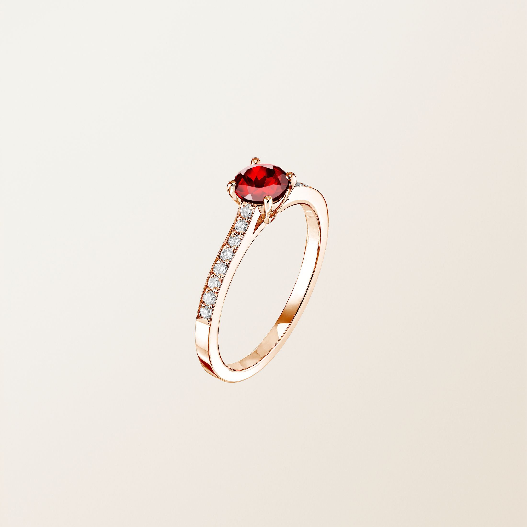 Bague Or rose 18 cts Grenat Little Lady Pavée